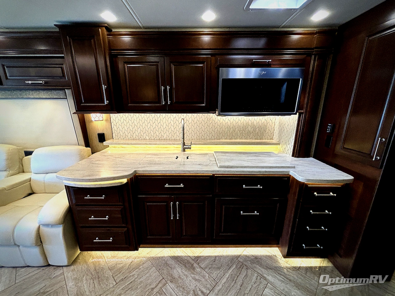 2019 Entegra Aspire 42DEQ Photo 4