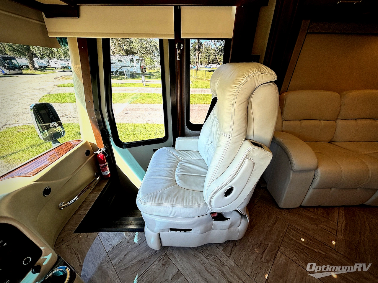 2019 Entegra Aspire 42DEQ Photo 7