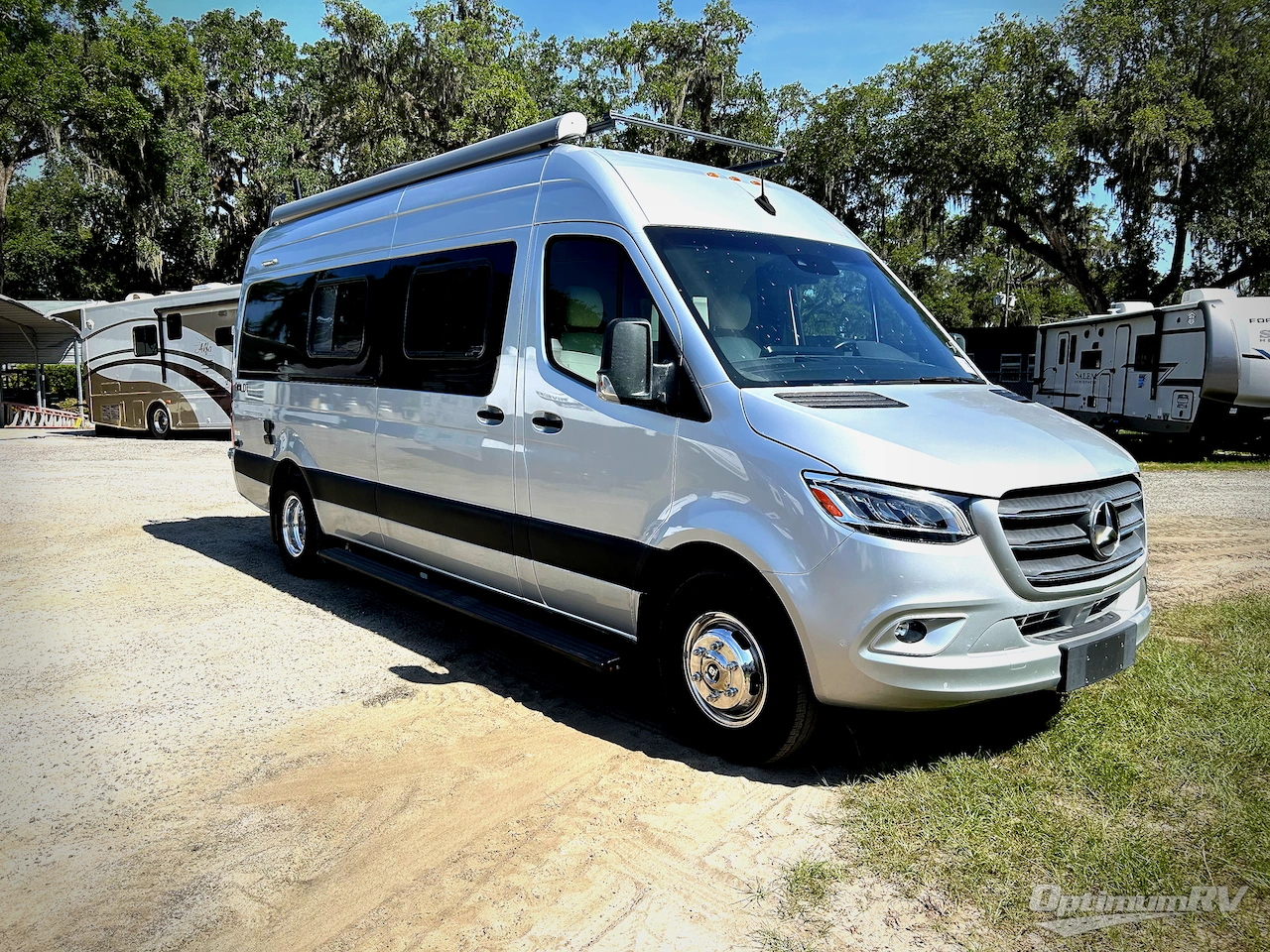 2020 Winnebago Boldt 70 KL Photo 1