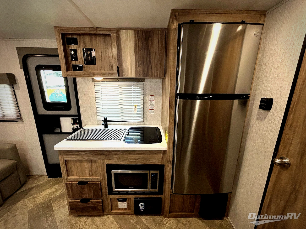 2022 Palomino PaloMini 186RBS Photo 6