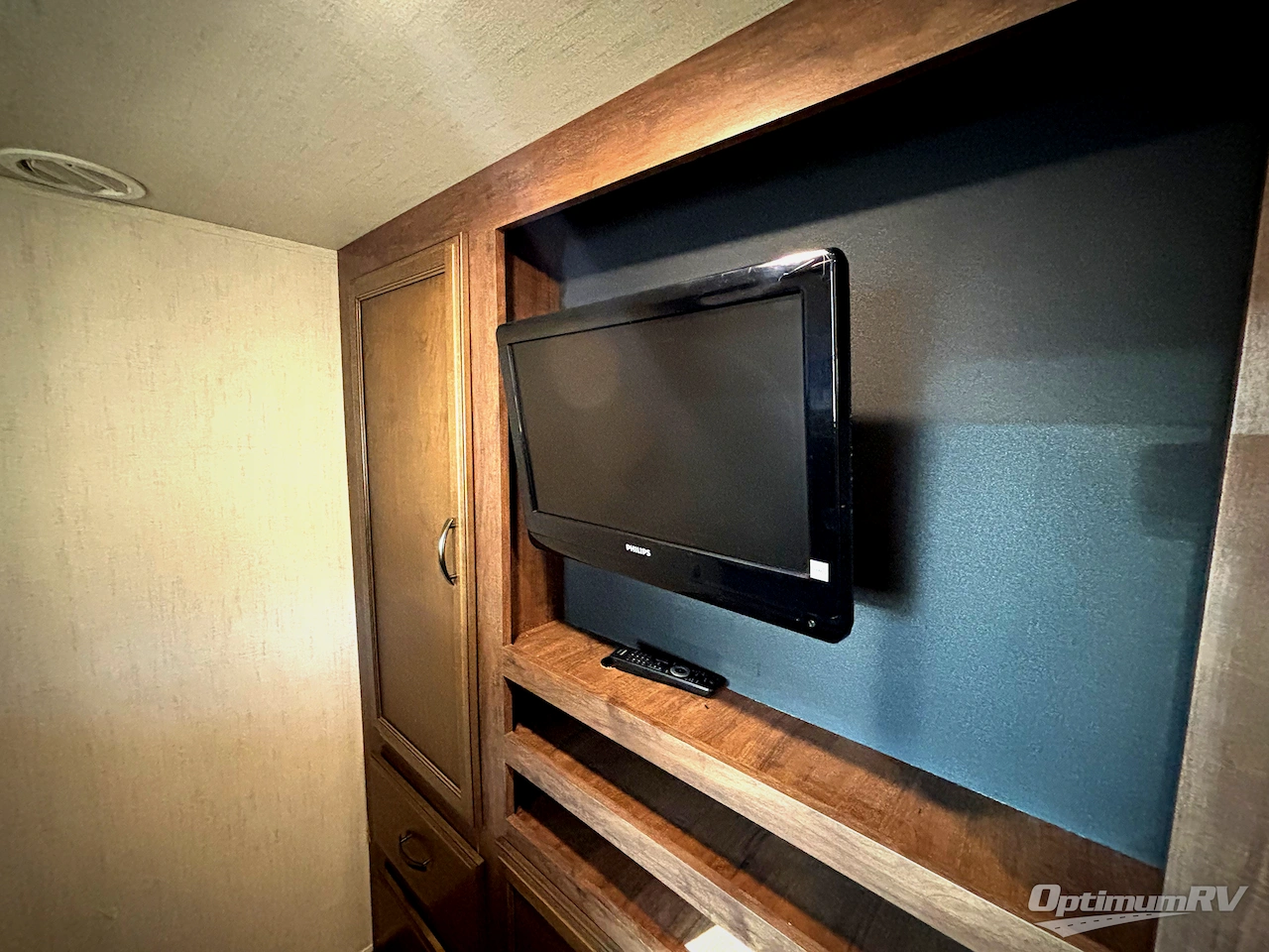 2019 Forest River Sandpiper 372LOK Photo 14