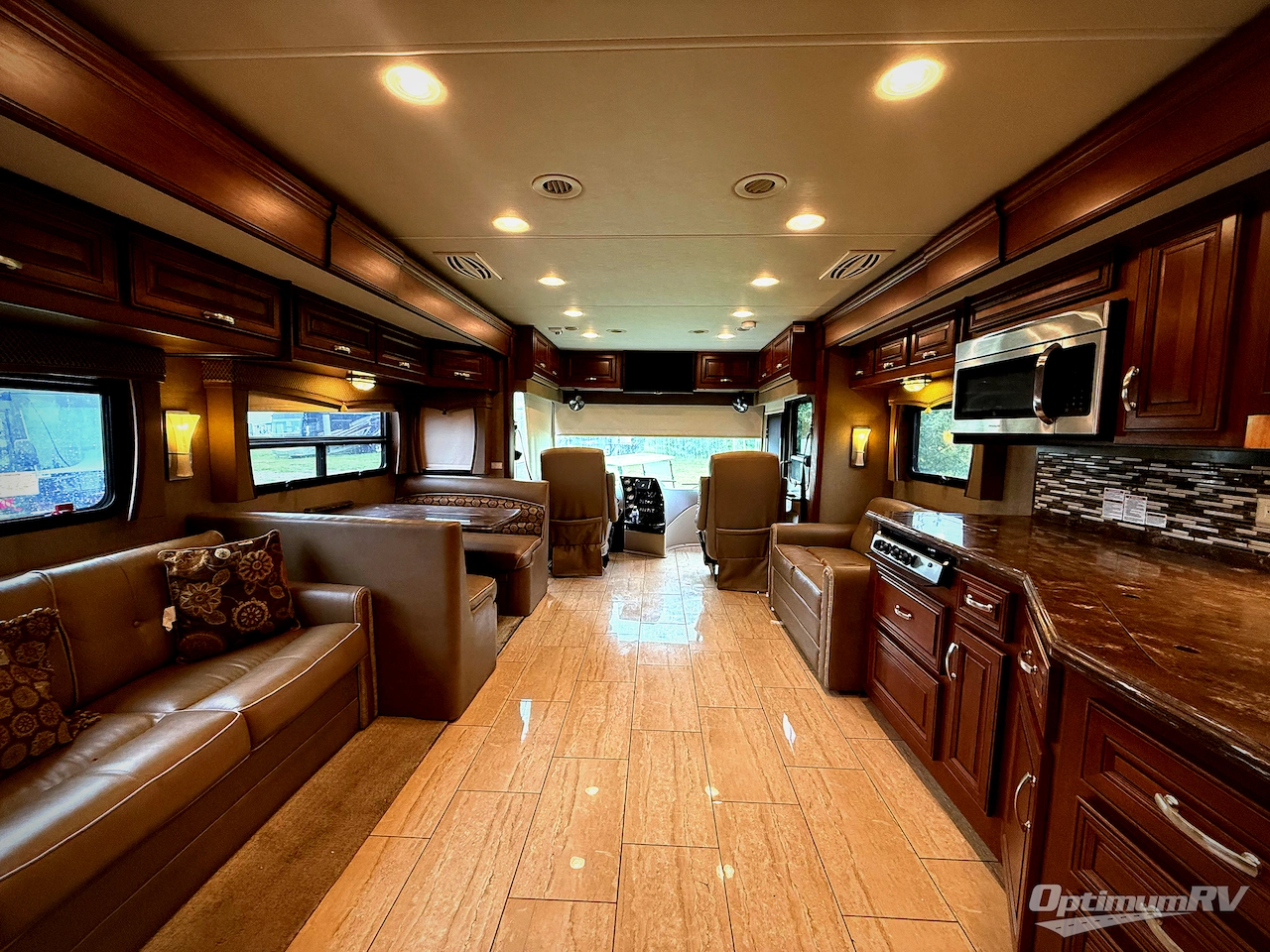 2017 Forest River Berkshire XL 40BH Photo 6