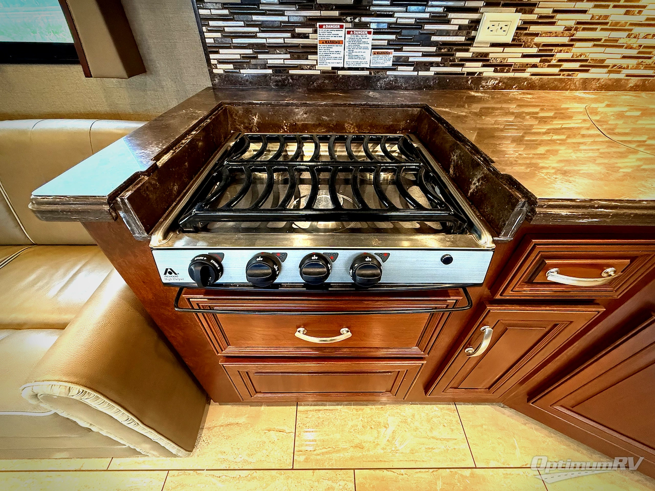 2017 Forest River Berkshire XL 40BH Photo 12