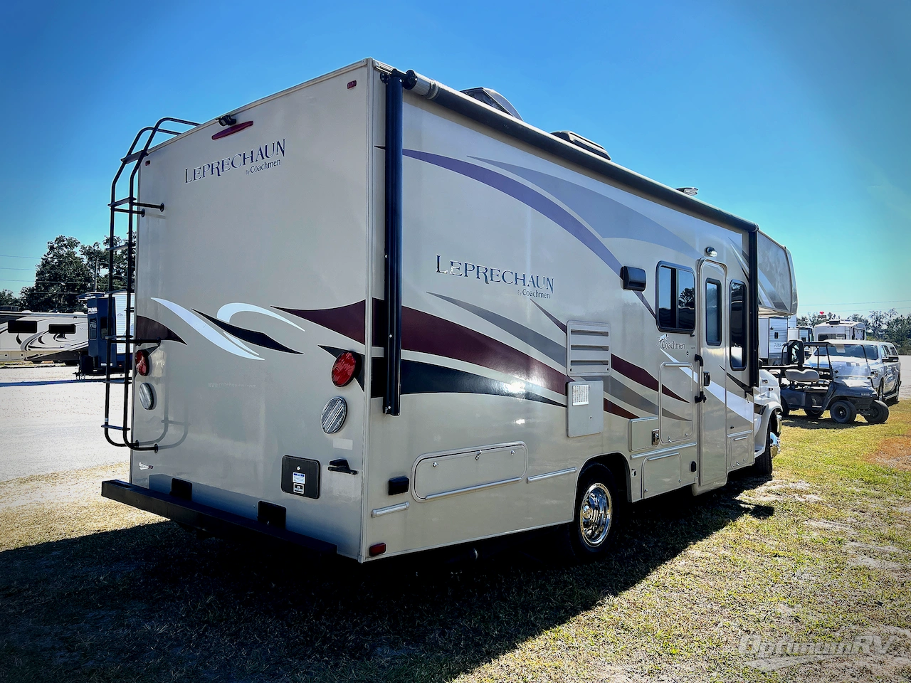 2017 Coachmen Leprechaun 240FS Ford 450 Photo 3