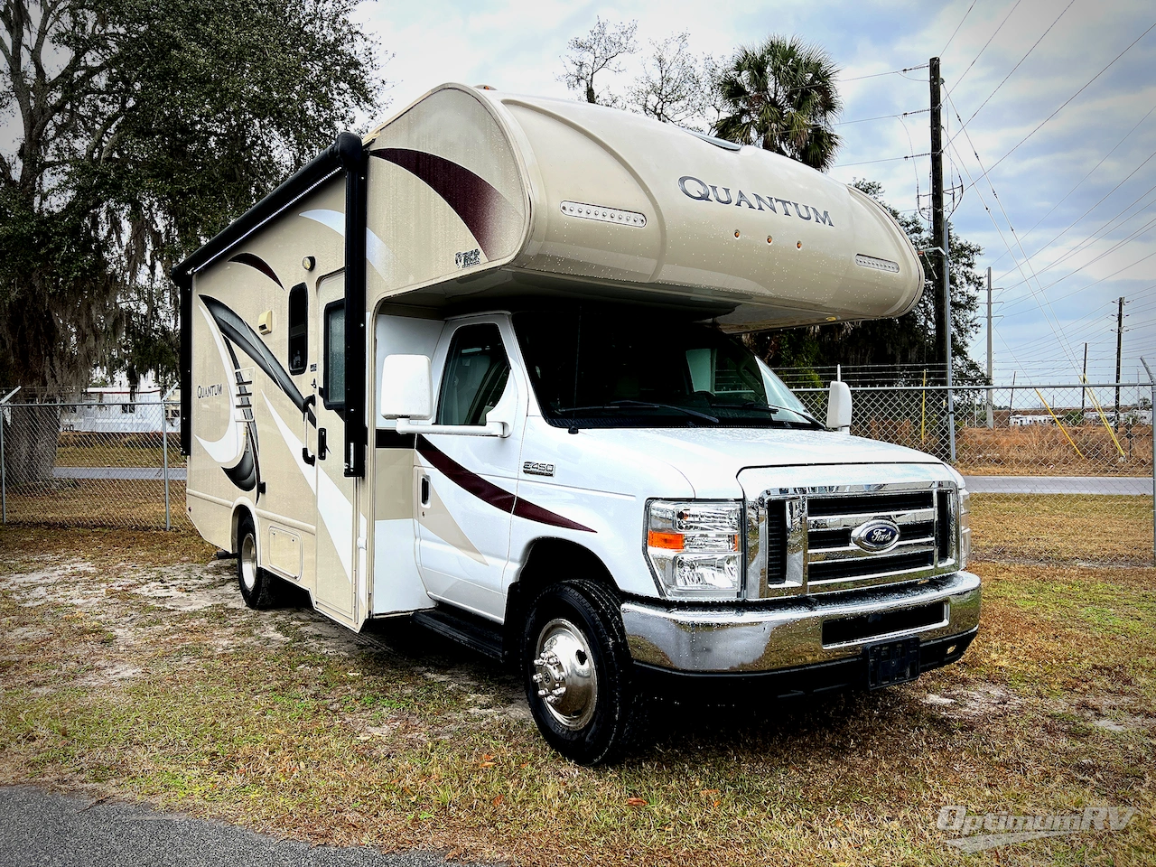 2017 Thor Quantum GR22 Photo 1