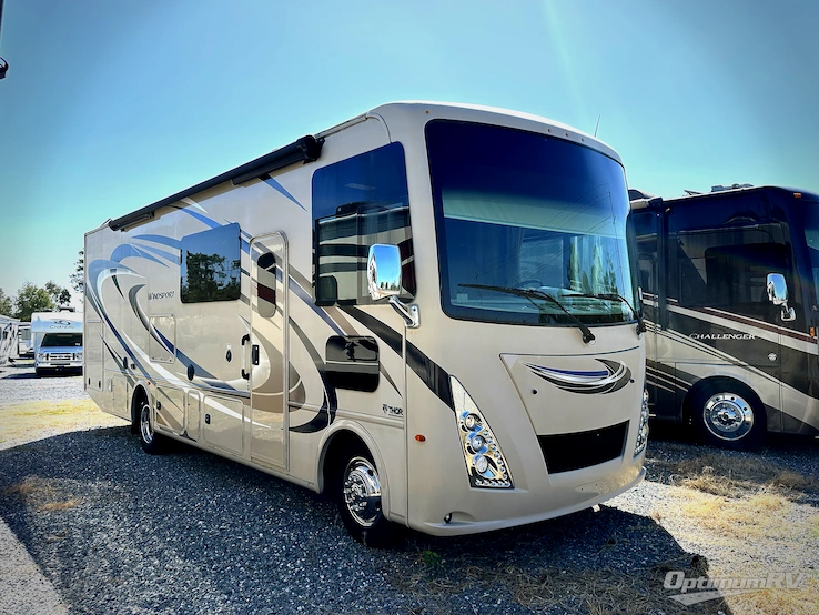2018 Thor Windsport 29M RV Photo 1