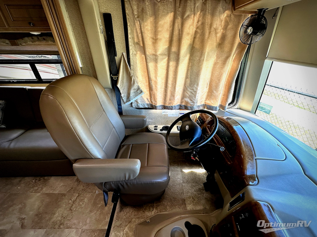2018 Thor Windsport 29M Photo 3