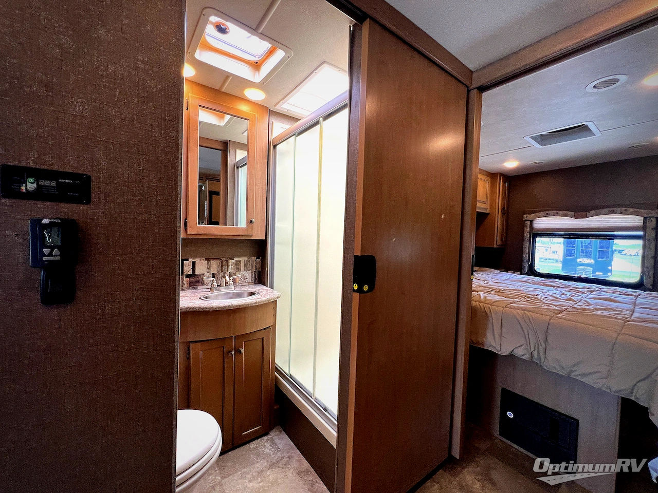 2018 Thor Windsport 29M Photo 23
