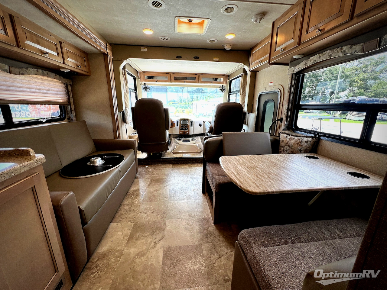 2018 Thor Windsport 29M Photo 26