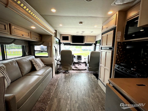 2020 Newmar Bay Star Sport 2702 RV Photo 2