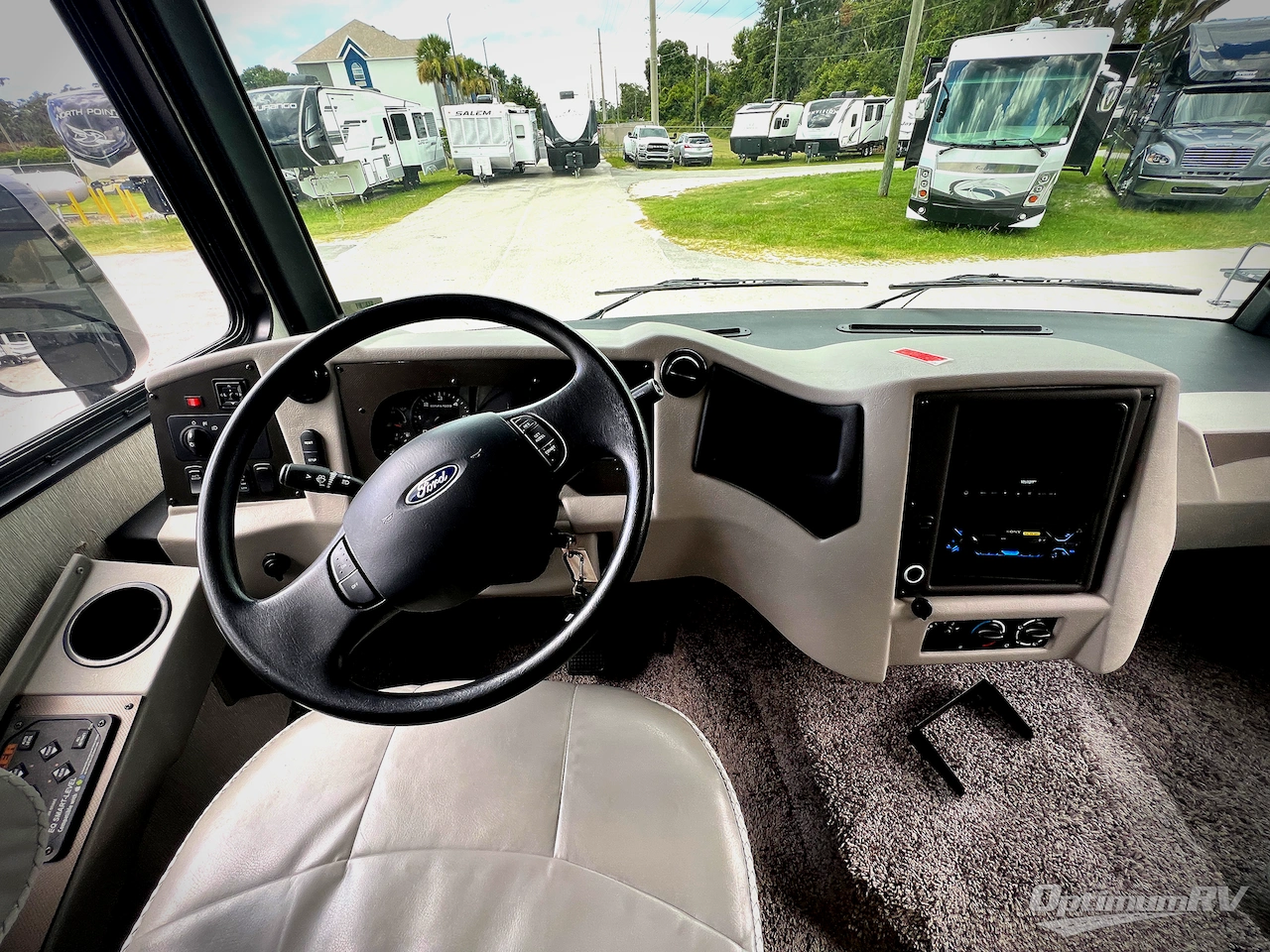 2020 Newmar Bay Star Sport 2702 Photo 5