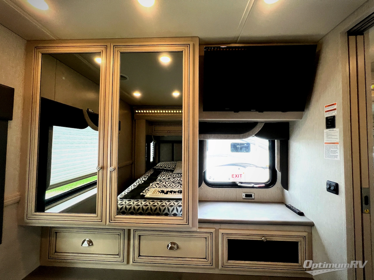 2020 Newmar Bay Star Sport 2702 Photo 18