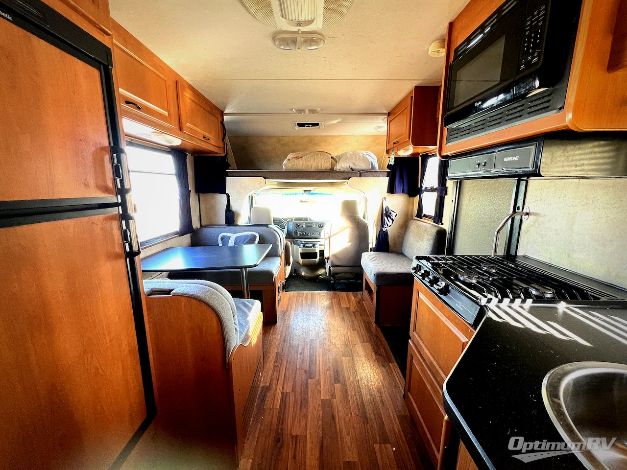 2013 Born Free Majestic 23A Photo 5