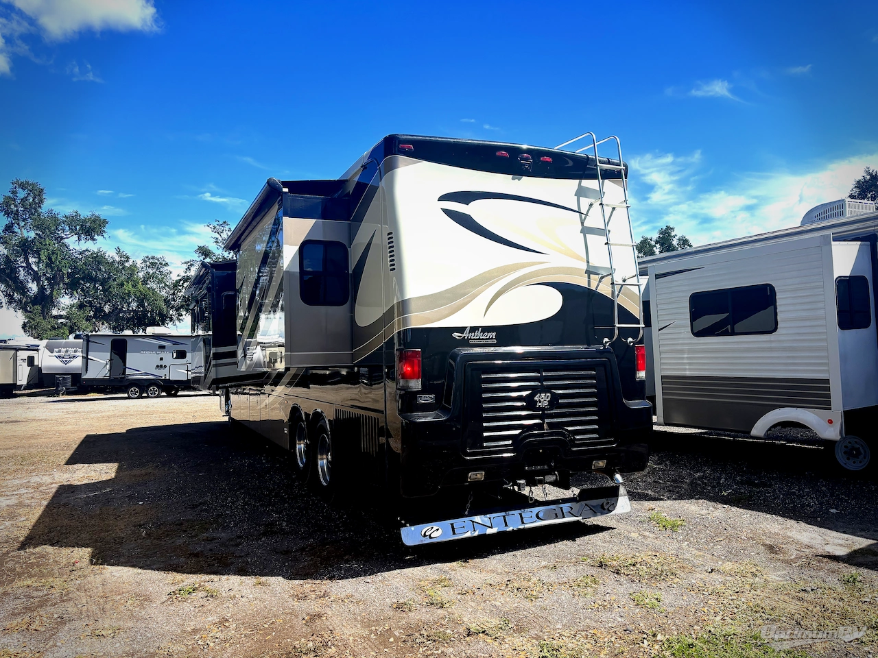 2011 Entegra Anthem 42DL Photo 3