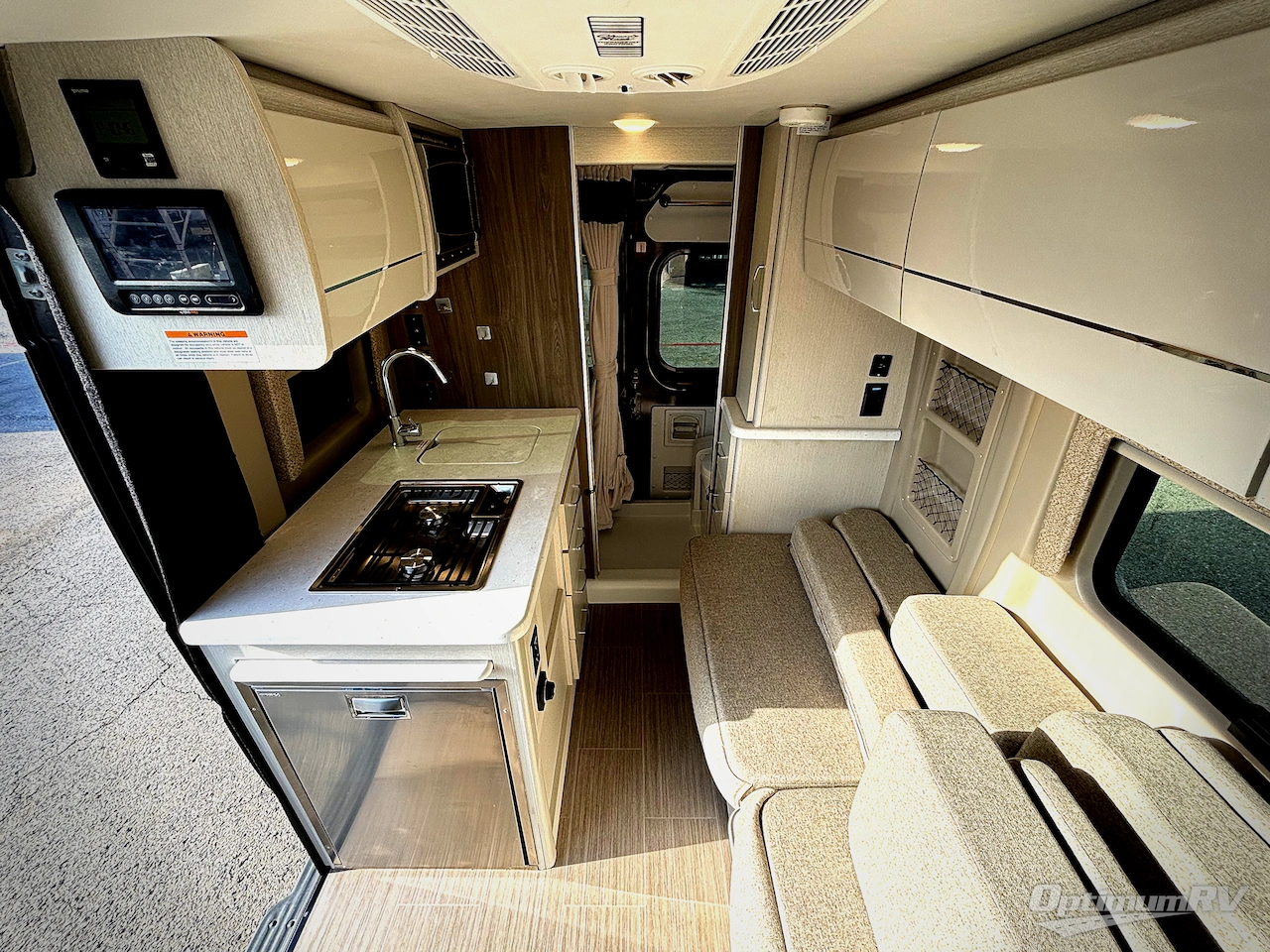 2022 Thor Rize 18M Photo 6