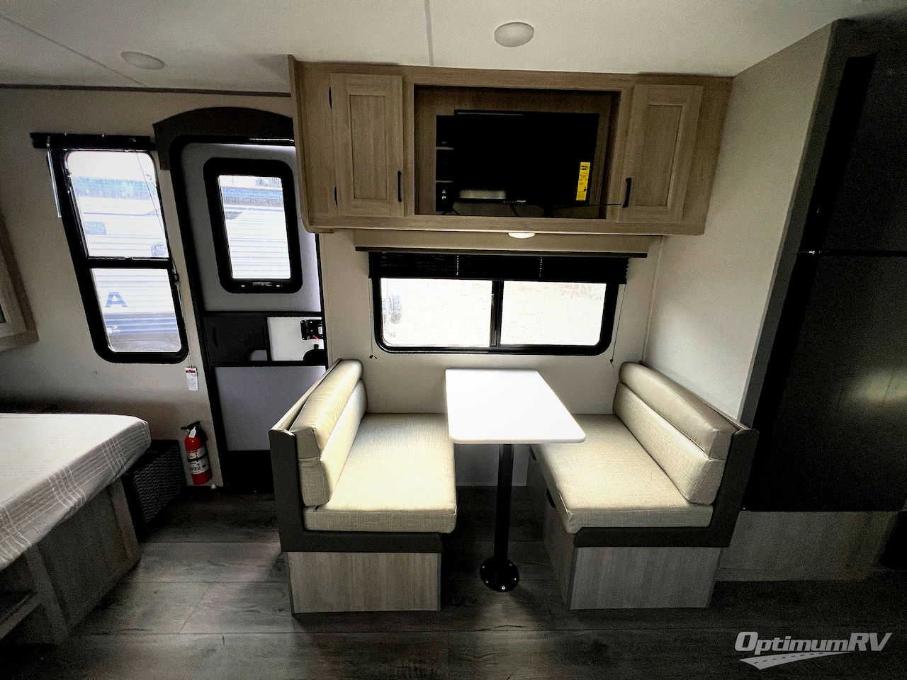 2026 Coachmen Catalina Summit Series 7 194RBS Photo 8