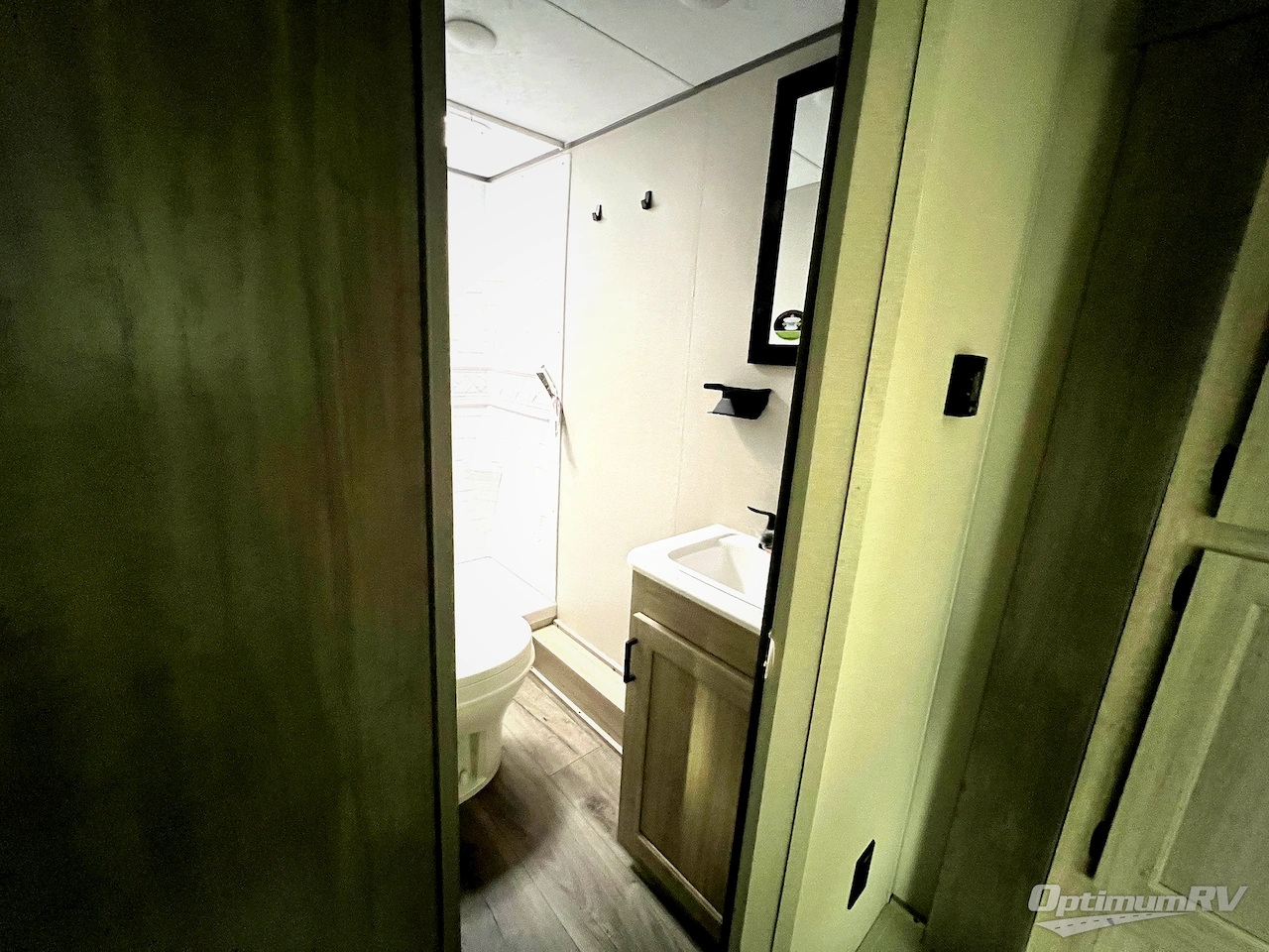 2026 Coachmen Catalina Summit Series 7 194RBS Photo 10