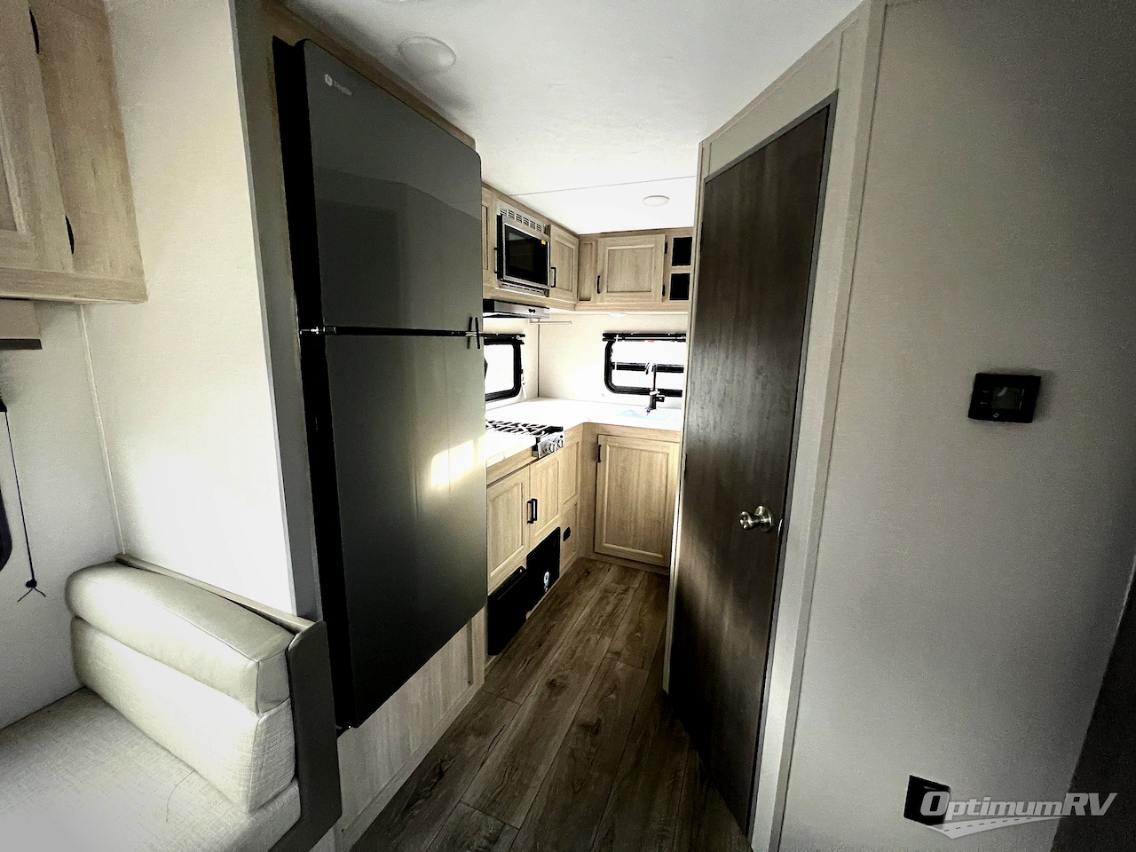 2026 Coachmen Catalina Summit Series 7 194RBS Photo 12