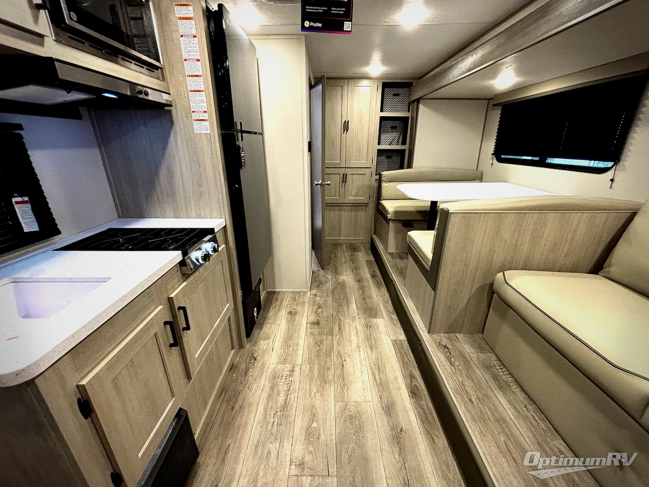 2026 Coachmen Catalina Summit Series 7 184MKS Photo 4