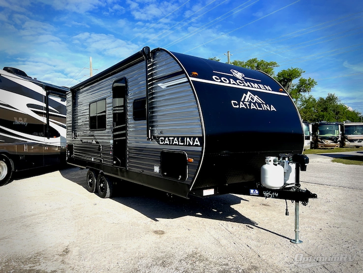 2026 Coachmen Catalina Summit Series 8 211BH RV Photo 1