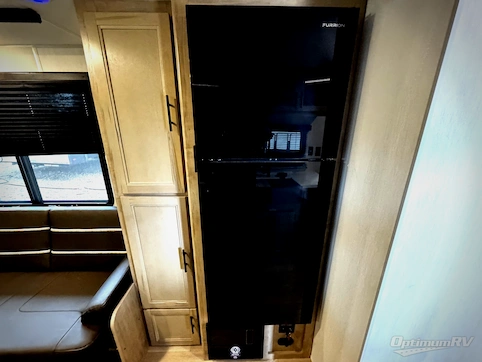 2026 Forest River Cherokee Grey Wolf Black label 19SMBL RV Photo 4