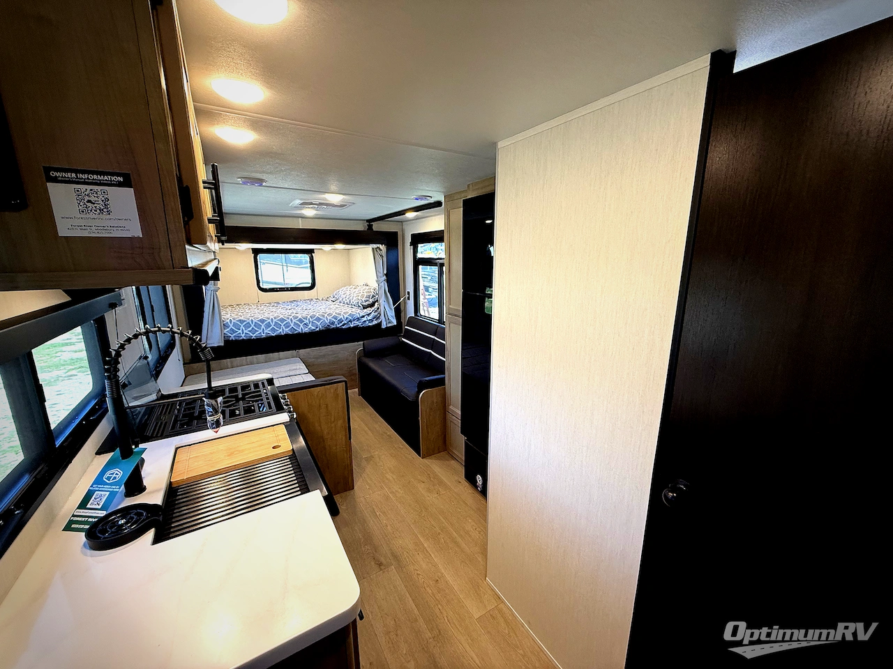 2026 Forest River Cherokee Grey Wolf Black label 19SMBL Photo 4