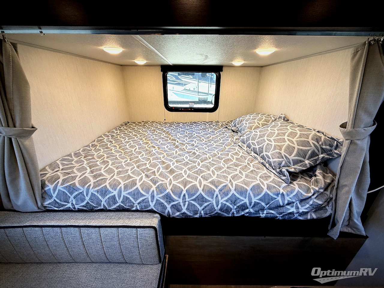 2026 Forest River Cherokee Grey Wolf Black label 19SMBL Photo 11