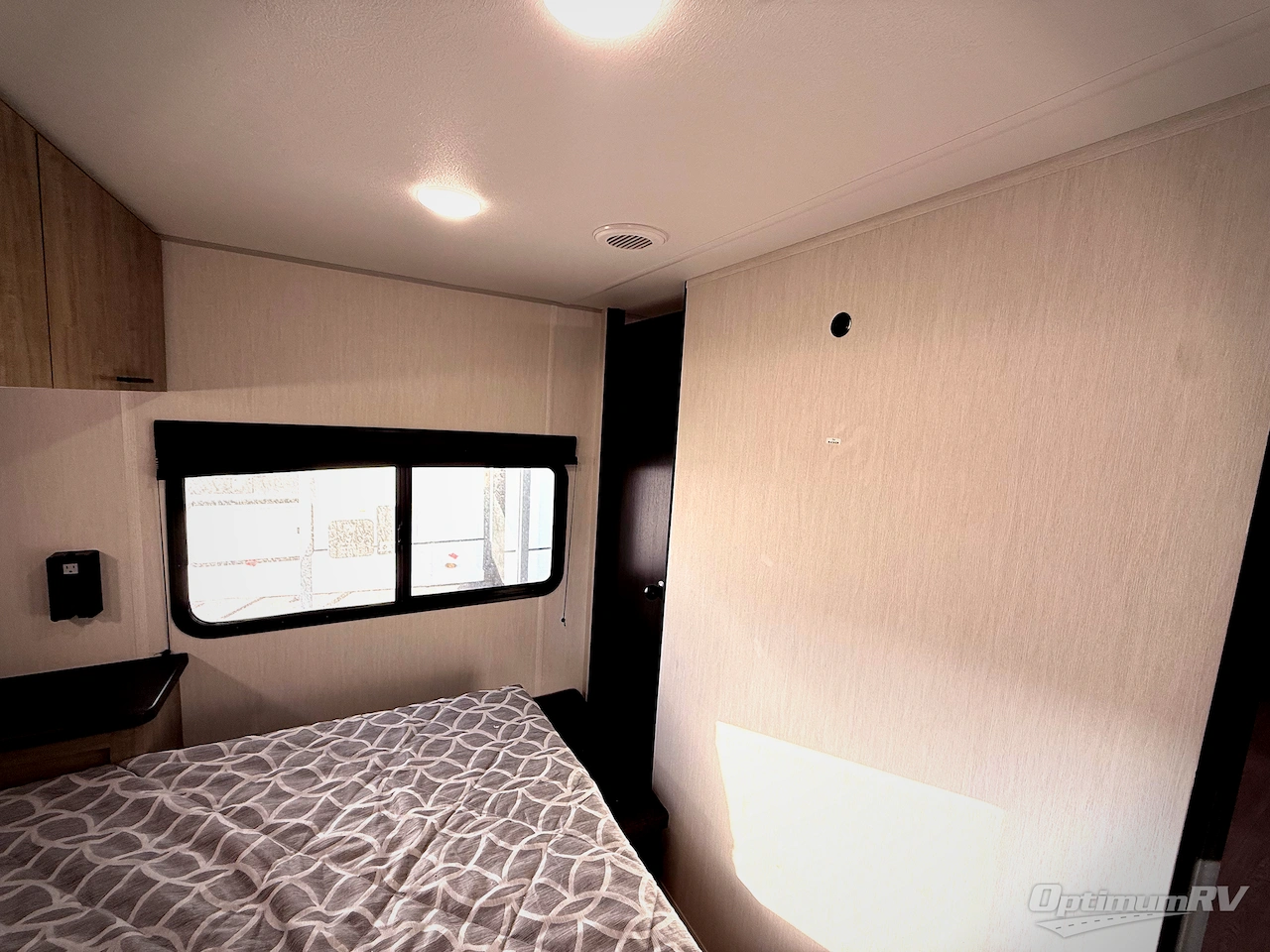 2026 Forest River Cherokee Wolf Den 301BH Photo 19