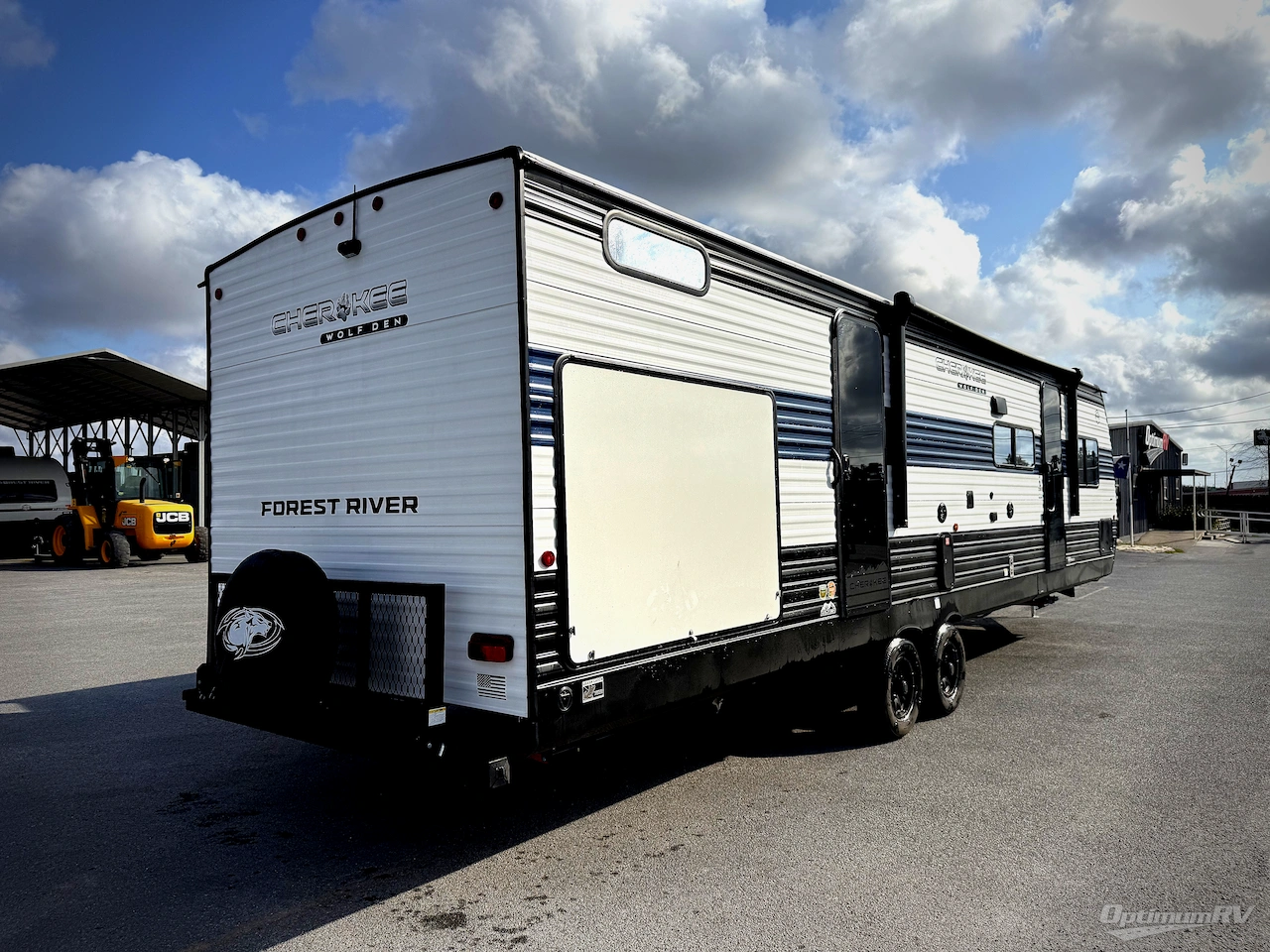 2026 Forest River Cherokee Wolf Den 301BH Photo 2