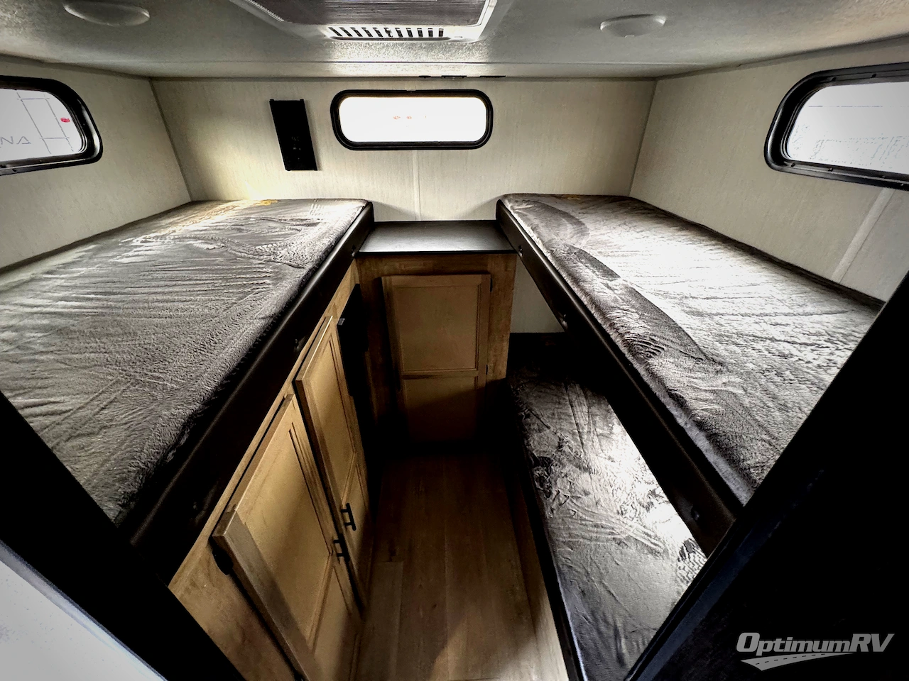 2026 Forest River Cherokee Grey Wolf 29TE Photo 4