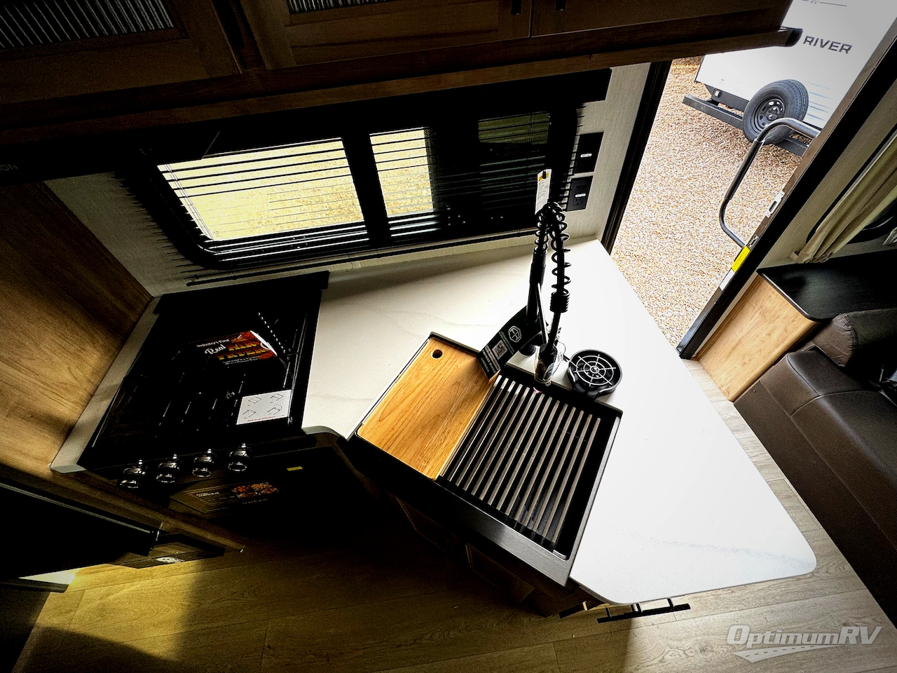 2026 Forest River Cherokee Grey Wolf Black label 23MKBL Photo 8