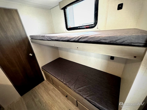 2026 Coachmen Clipper 5K Series 25QBH RV Photo 4