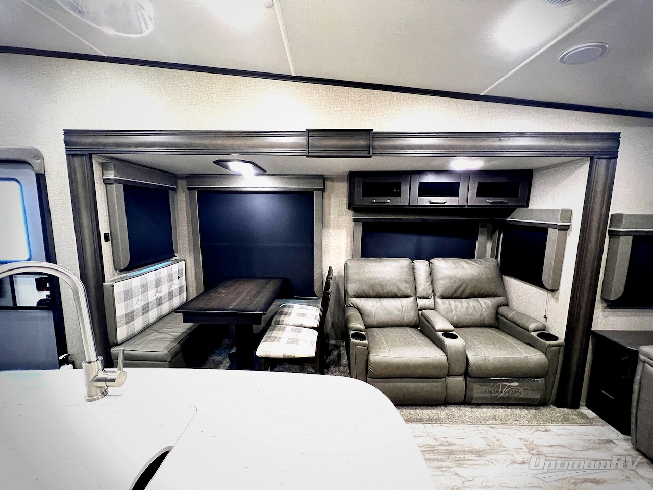 2021 Grand Design Reflection 303RLS Photo 10