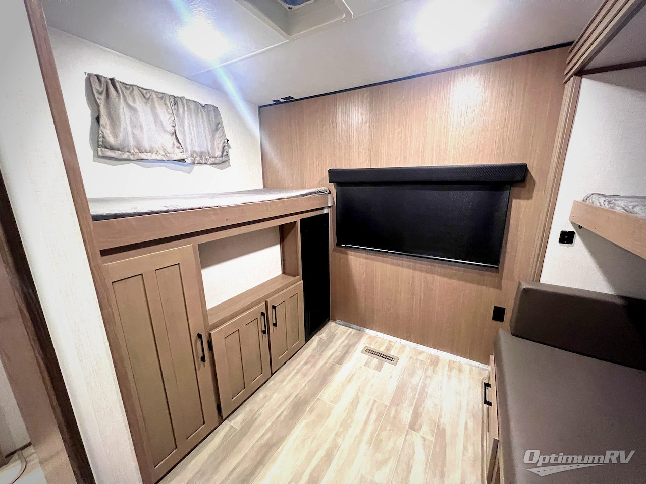 2024 KZ Durango Half-Ton D291BHT Photo 15