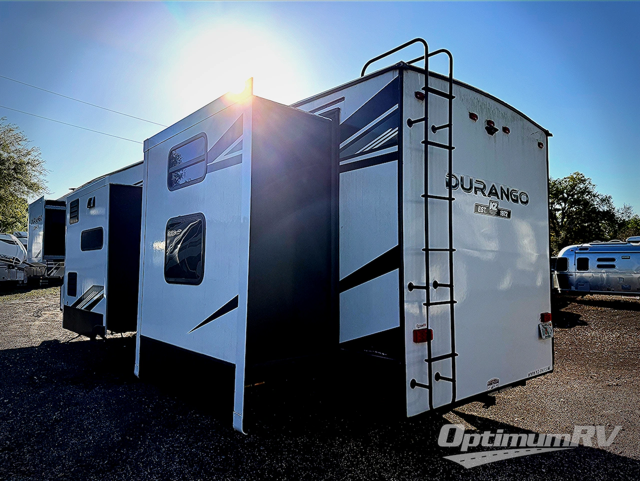 2022 KZ Durango D348BHF Photo 3