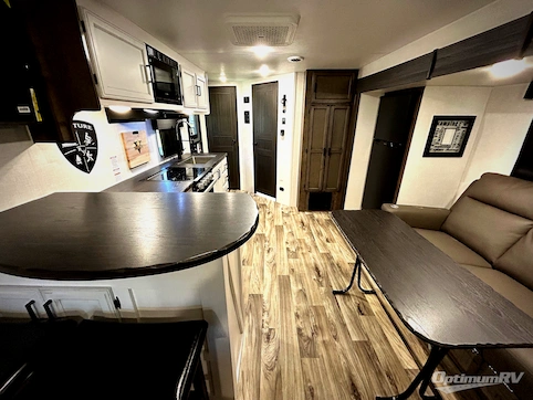 2024 Venture Stratus SR231VRB RV Photo 2