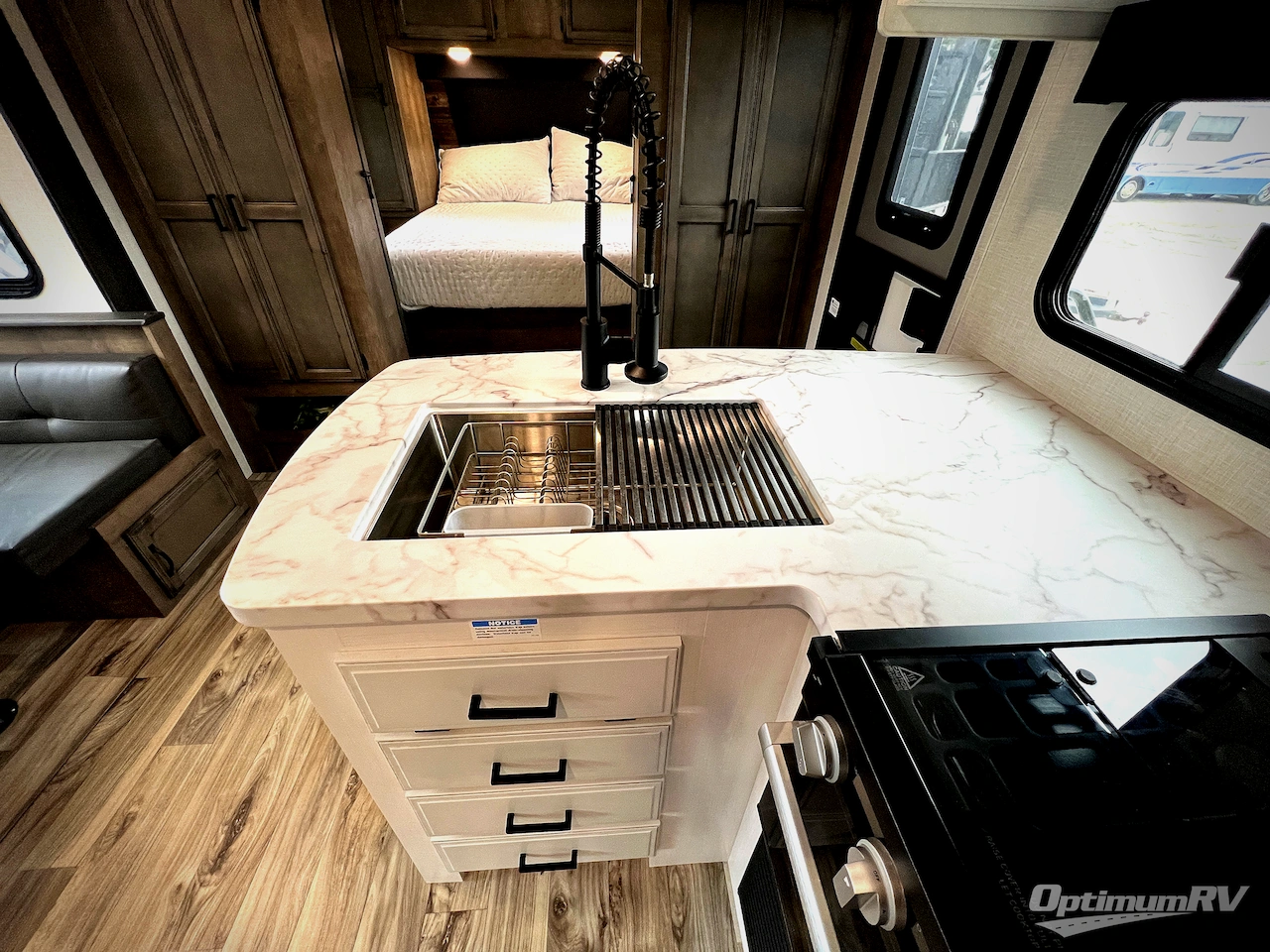 2024 Venture SportTrek ST271VMB Photo 10
