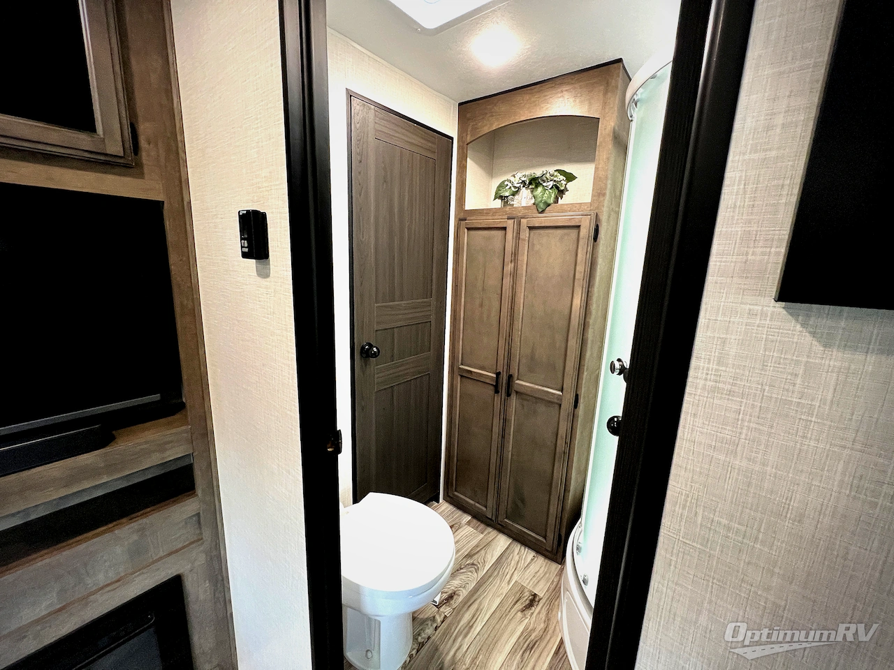 2024 Venture SportTrek ST271VMB Photo 19