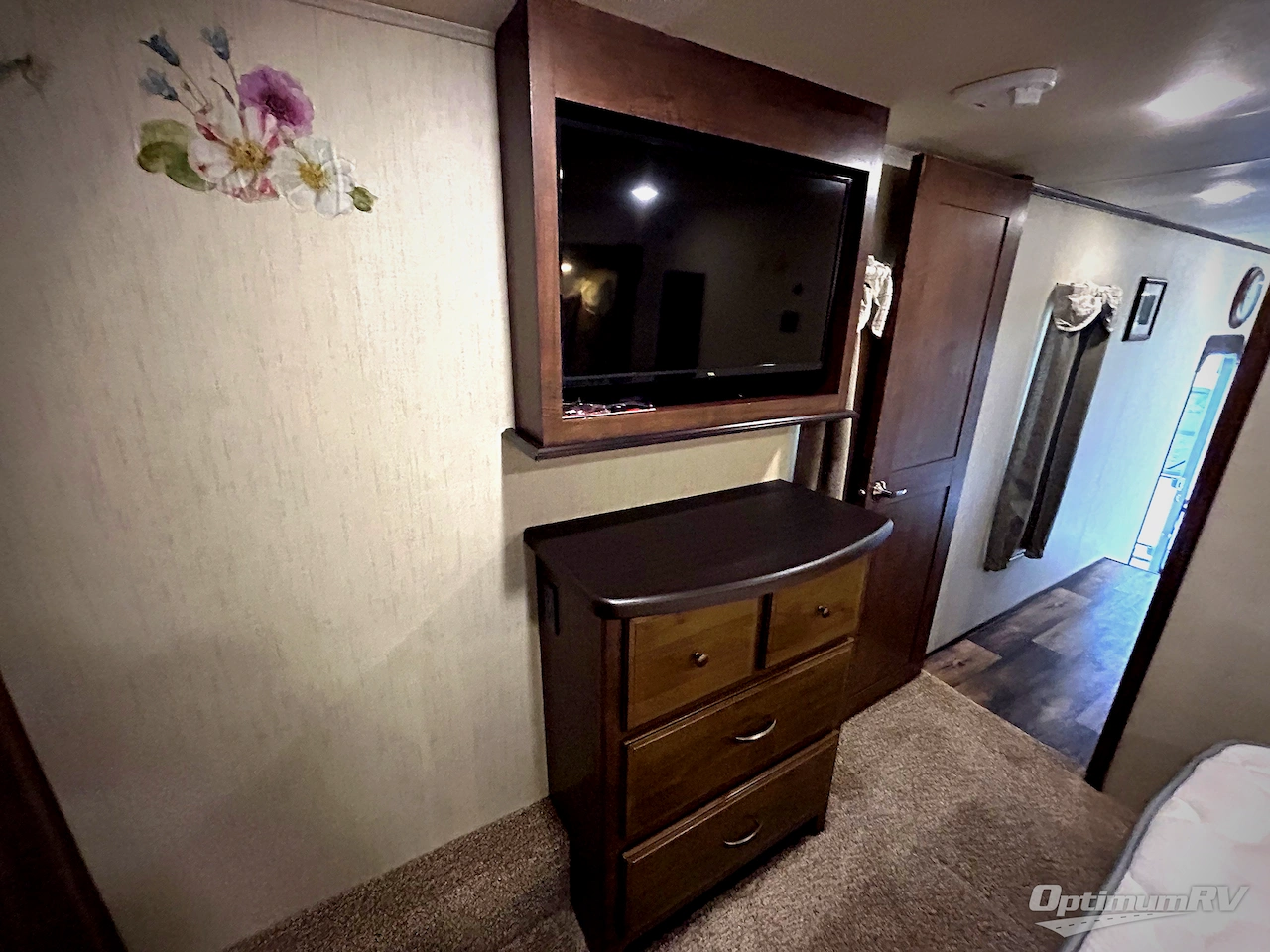 2019 Forest River Sandpiper 372LOK Photo 11