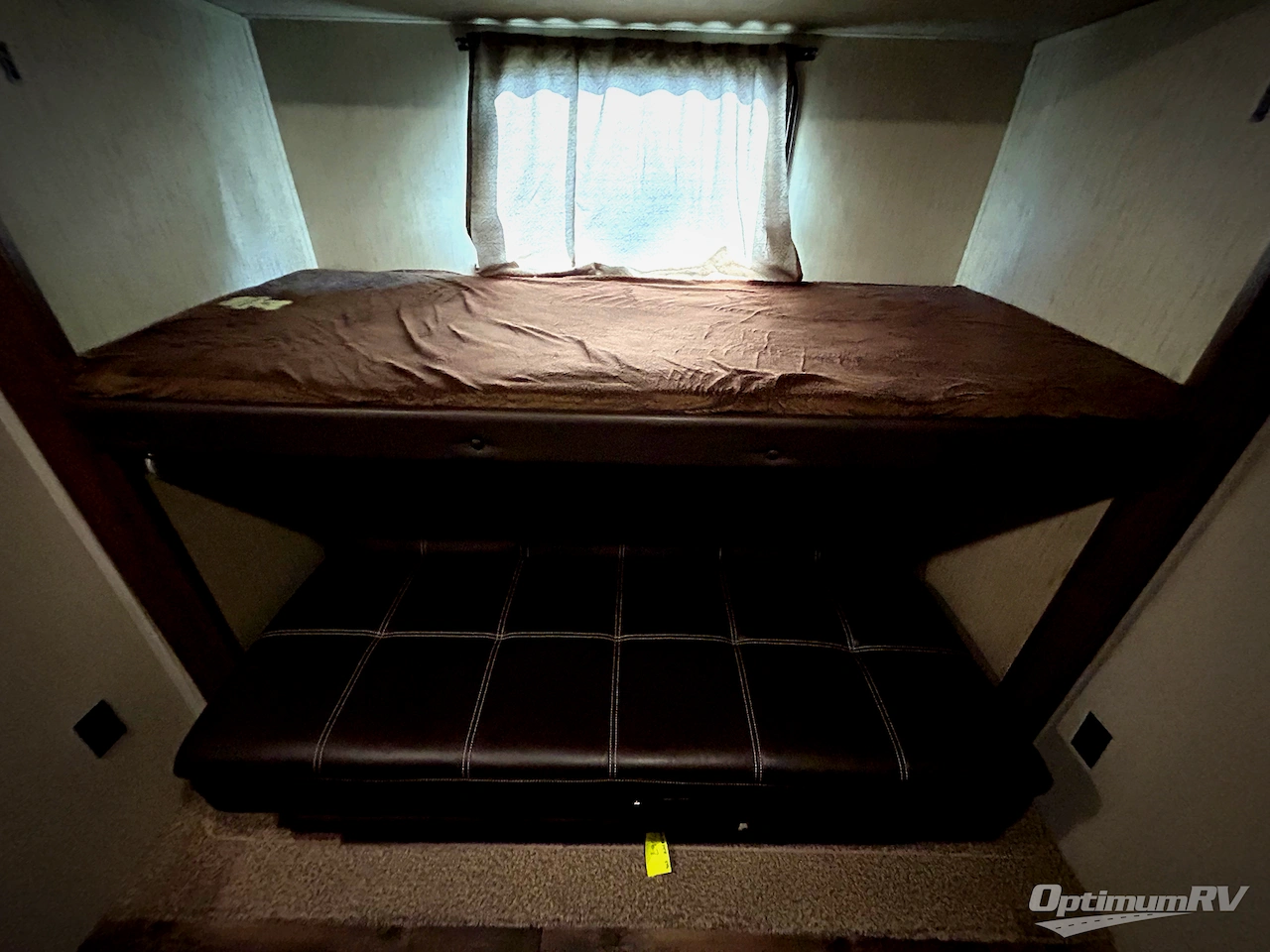 2019 Forest River Sandpiper 372LOK Photo 16
