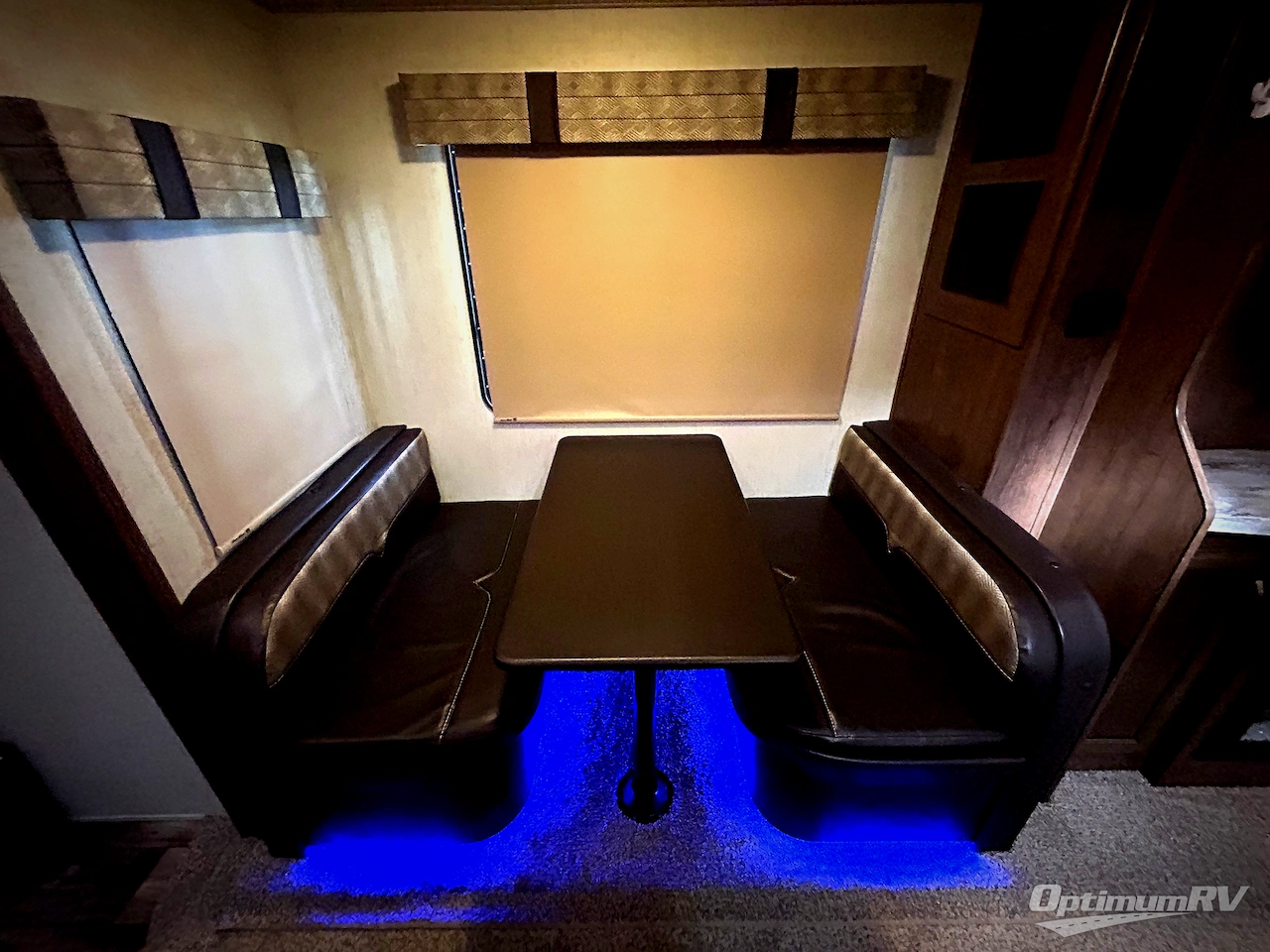 2019 Forest River Sandpiper 372LOK Photo 19