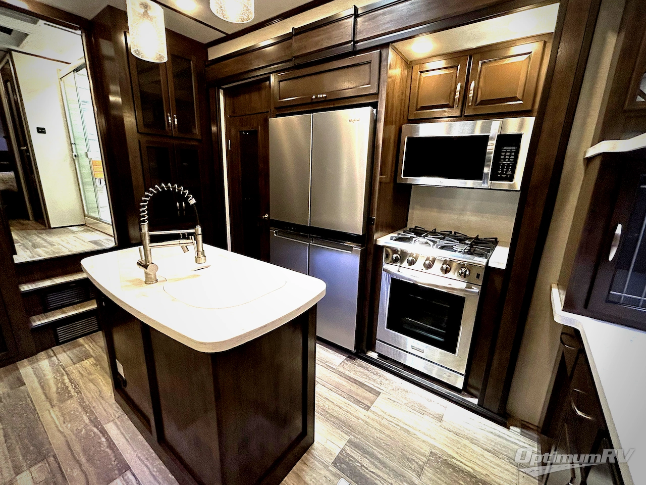 2022 Dutchmen Yukon 421FL Photo 12