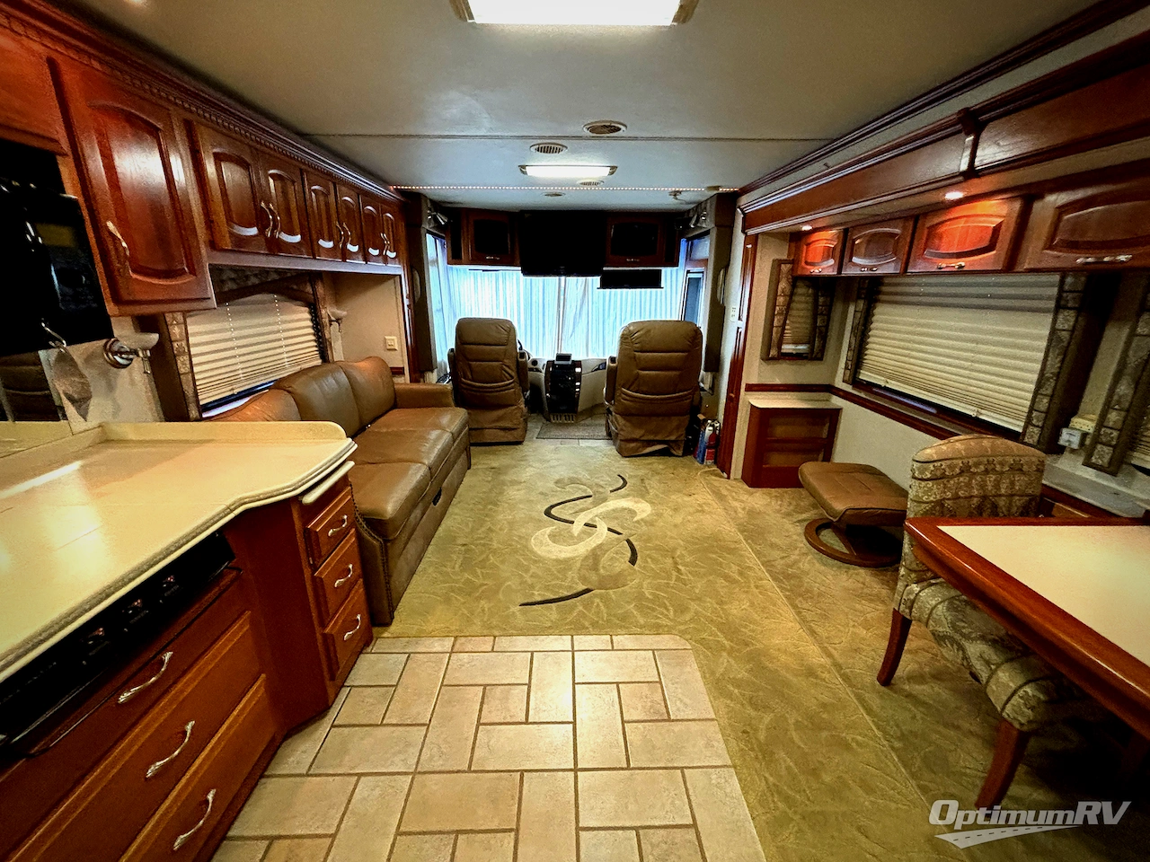 2004 Newmar Mountain Aire 4016 Photo 5