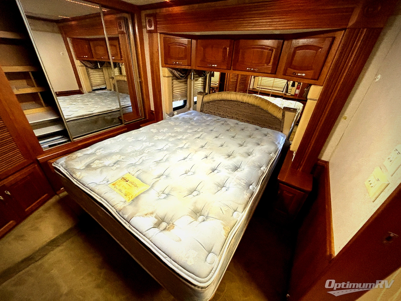 2004 Newmar Mountain Aire 4016 Photo 21