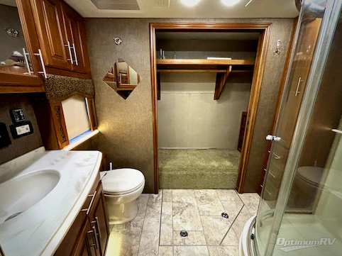 2017 Entegra Aspire 42RBQ RV Photo 4