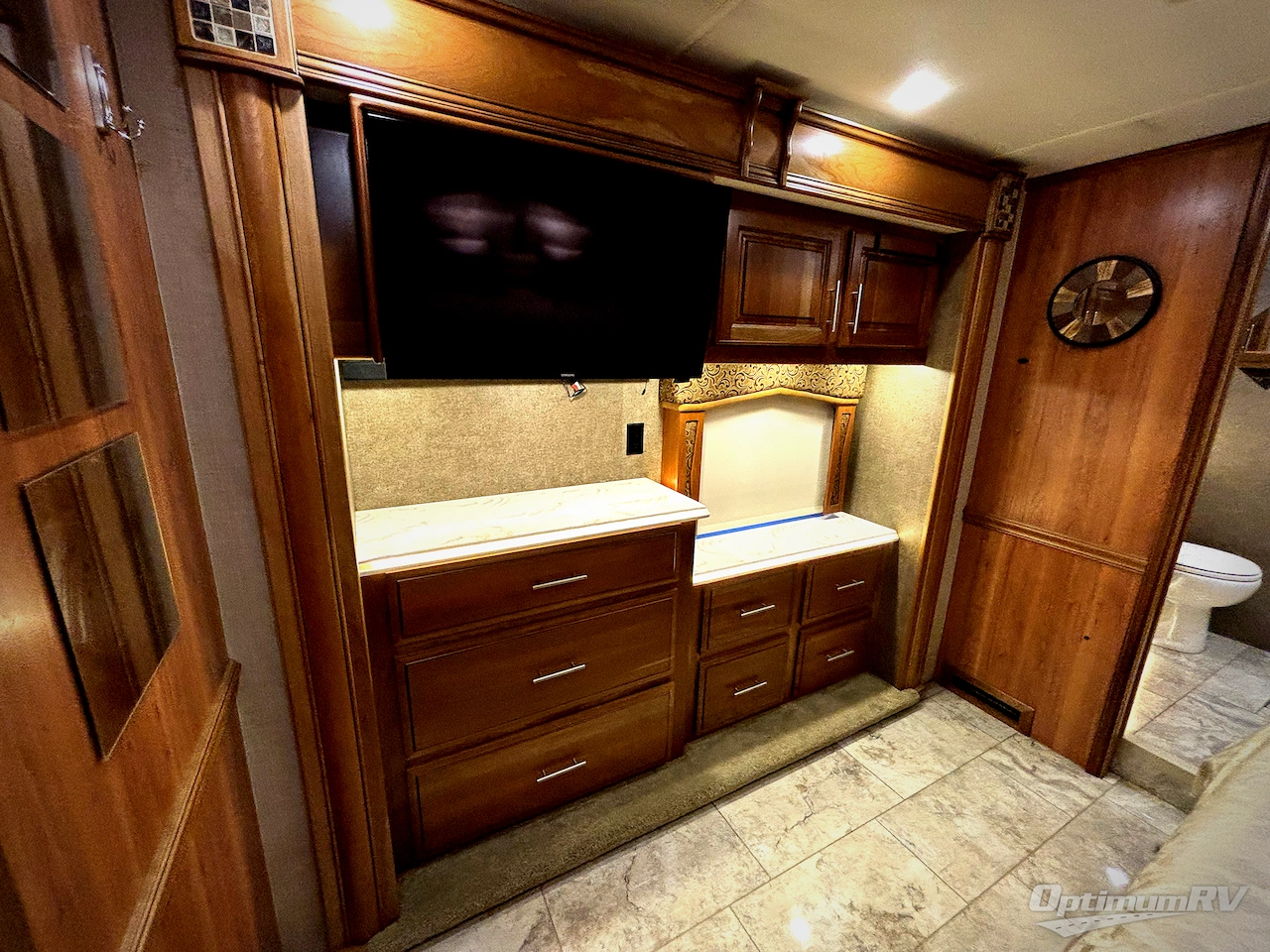 2017 Entegra Aspire 42RBQ Photo 21