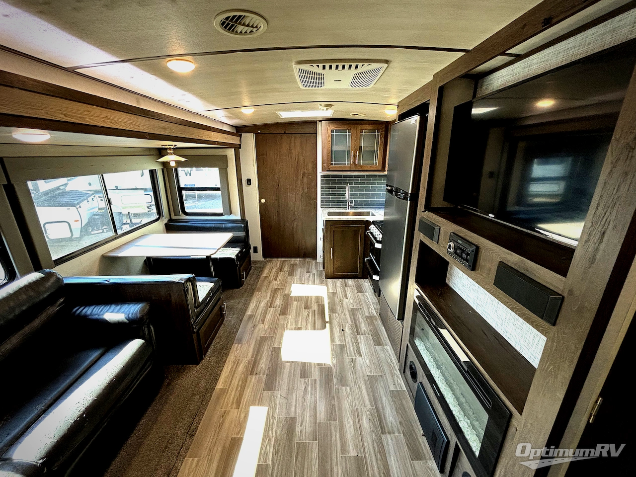 2019 Forest River Wildwood Heritage Glen LTZ 322BH Photo 4