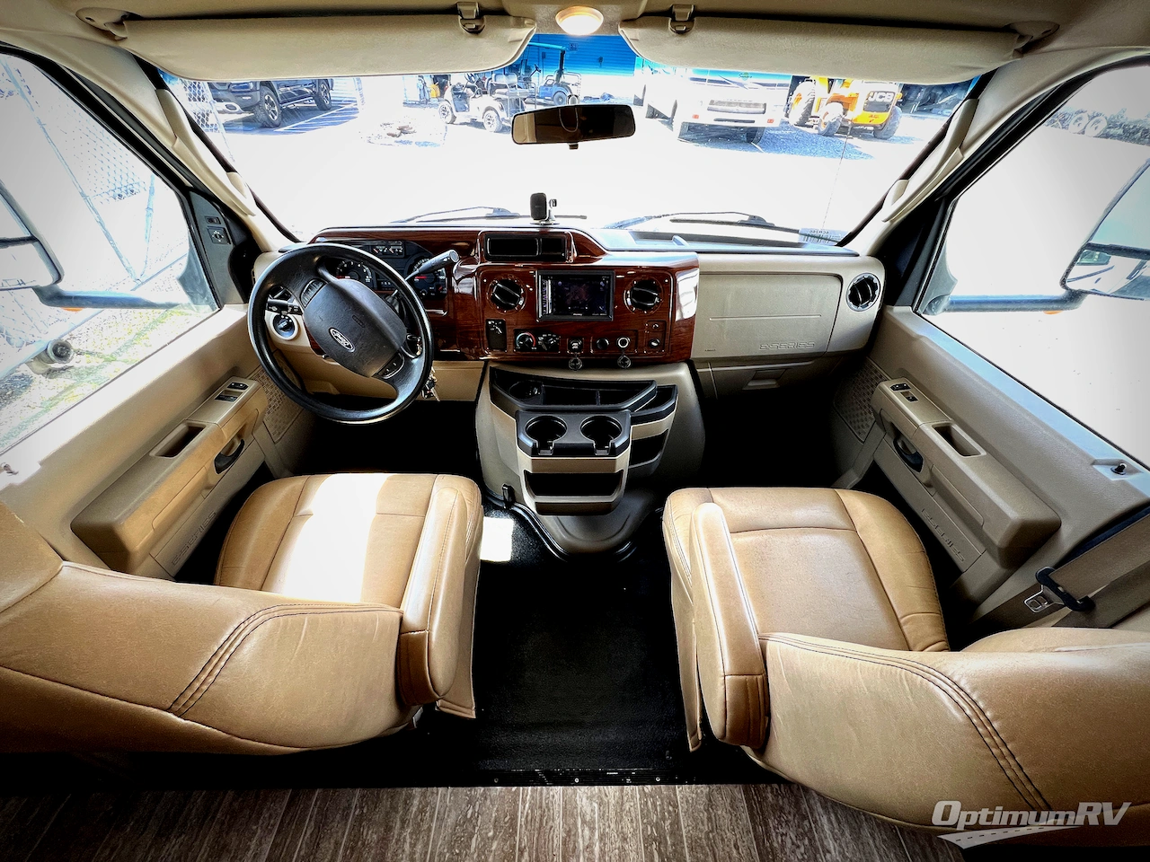 2018 Forest River Forester 2291S Ford Photo 4