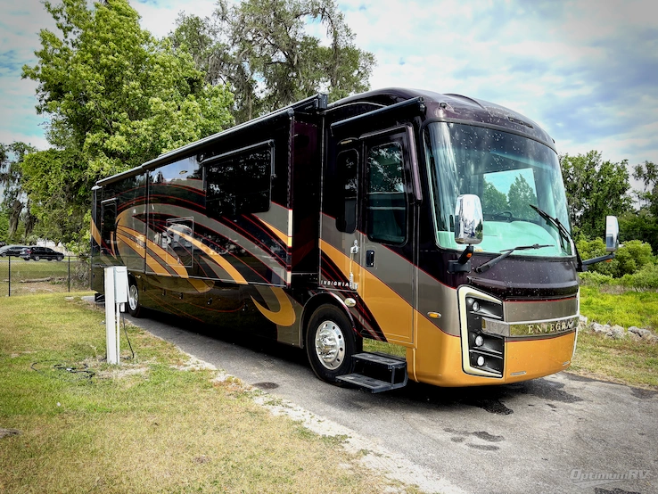 2017 Entegra Insignia 44B RV Photo 1