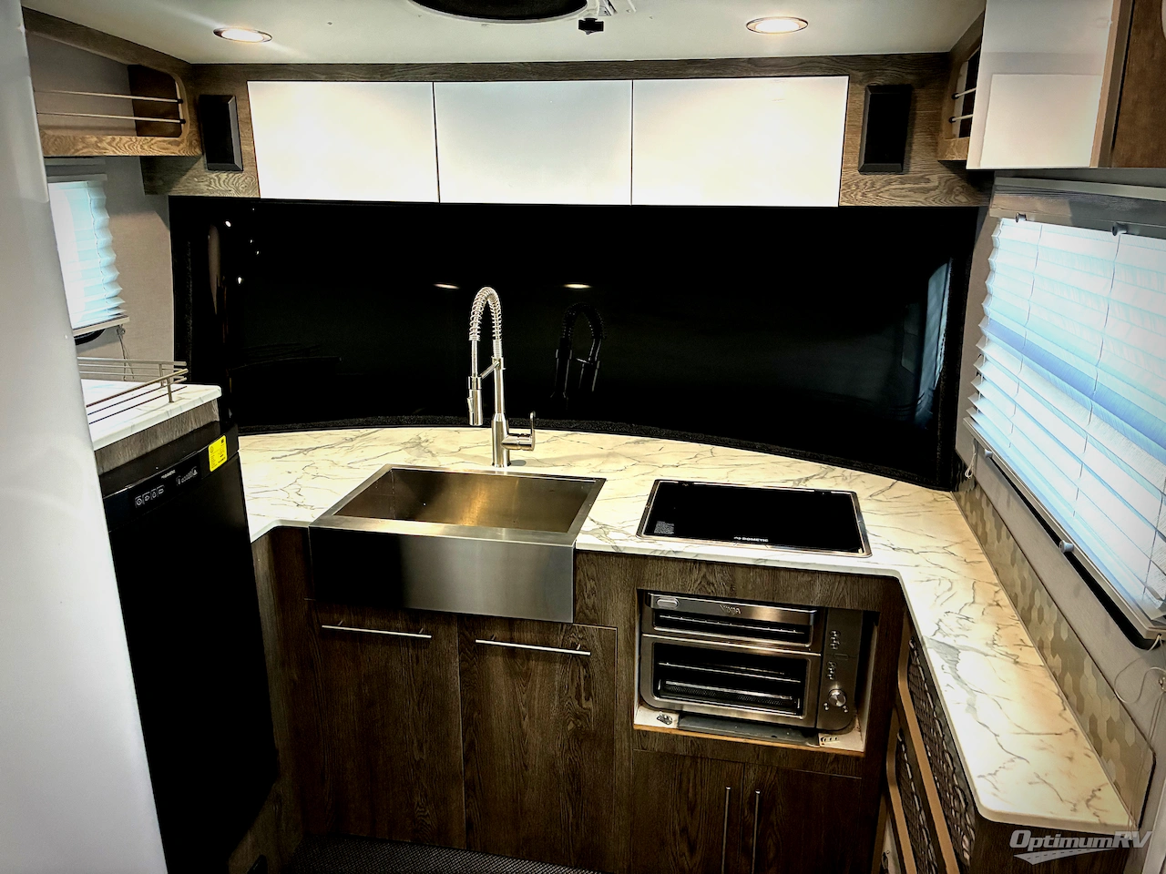 2020 inTech RV Sol Eclipse Photo 7
